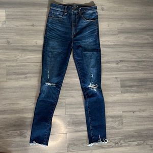 Abercrombie Ultra High Rise Super Skinny Jean